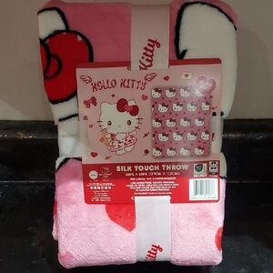 Hello Kitty Heart Silk Touch Throw Blanket, New